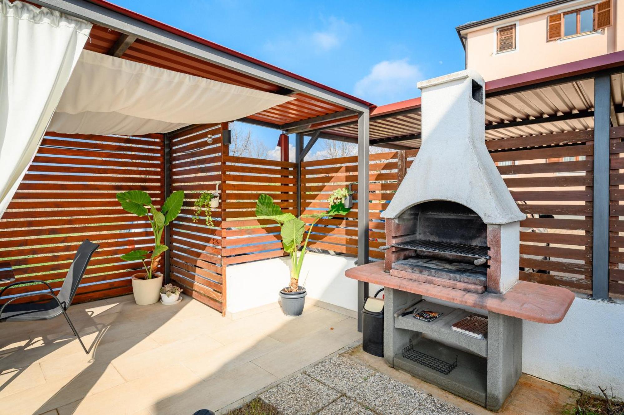 Charming Apartments Rose 1&2 With Pool Porec Ngoại thất bức ảnh
