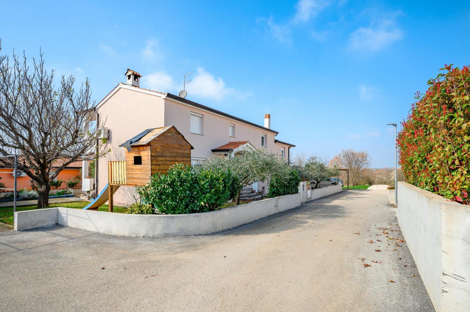 Charming Apartments Rose 1&2 With Pool Porec Ngoại thất bức ảnh